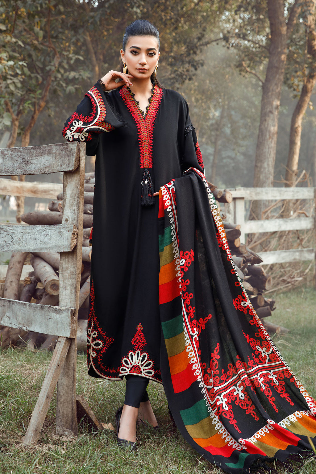 3PC EMBROIDERED DHANAK SUIT - RO-584