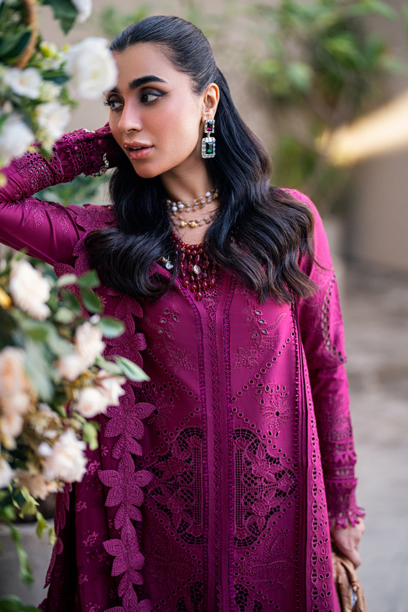 Qalamkar Embroidered Lawn 3pc with Embroidered Slub Net dupatta-GA2022